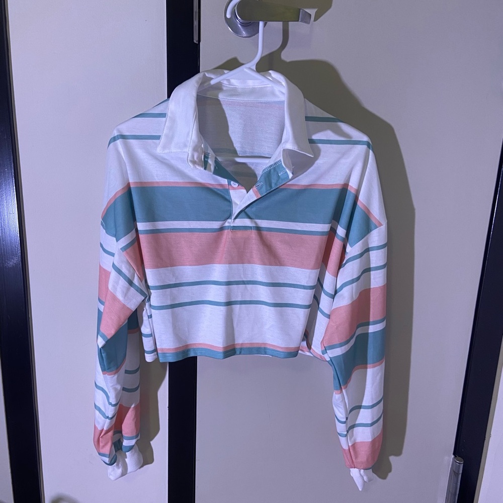 Cropped striped shirt
